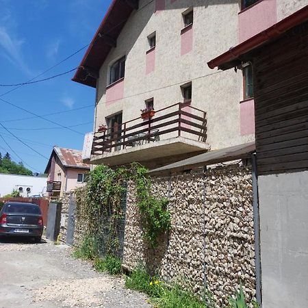Casa Ryana Sinaia Hotel Ngoại thất bức ảnh