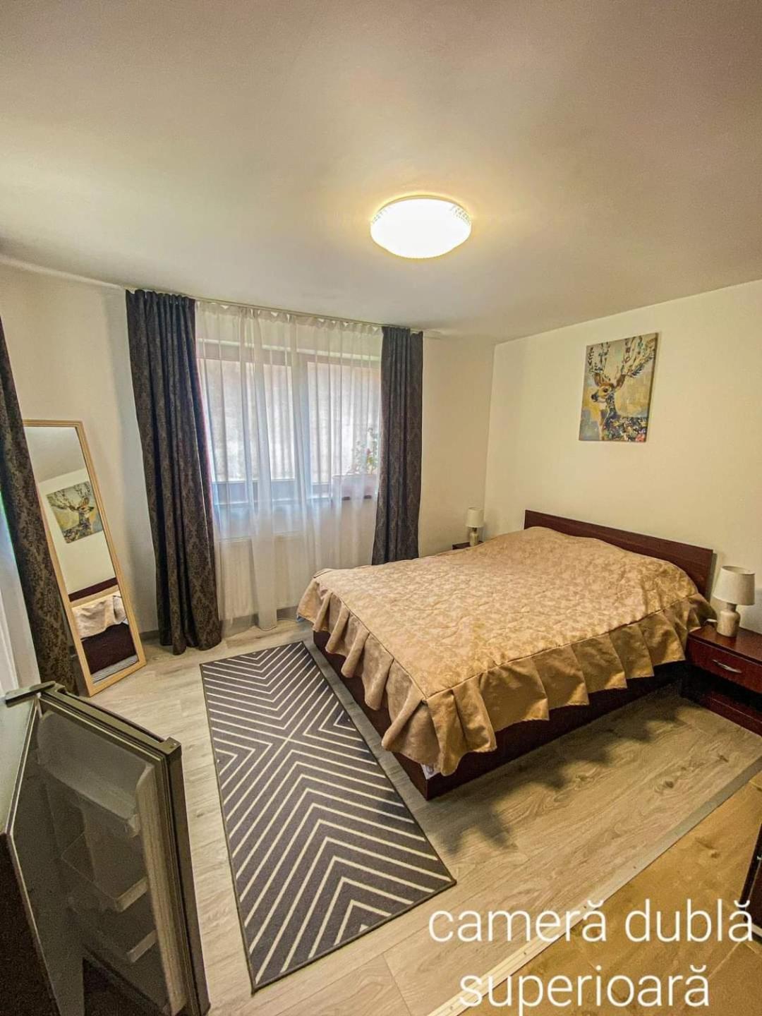 Casa Ryana Sinaia Hotel Ngoại thất bức ảnh
